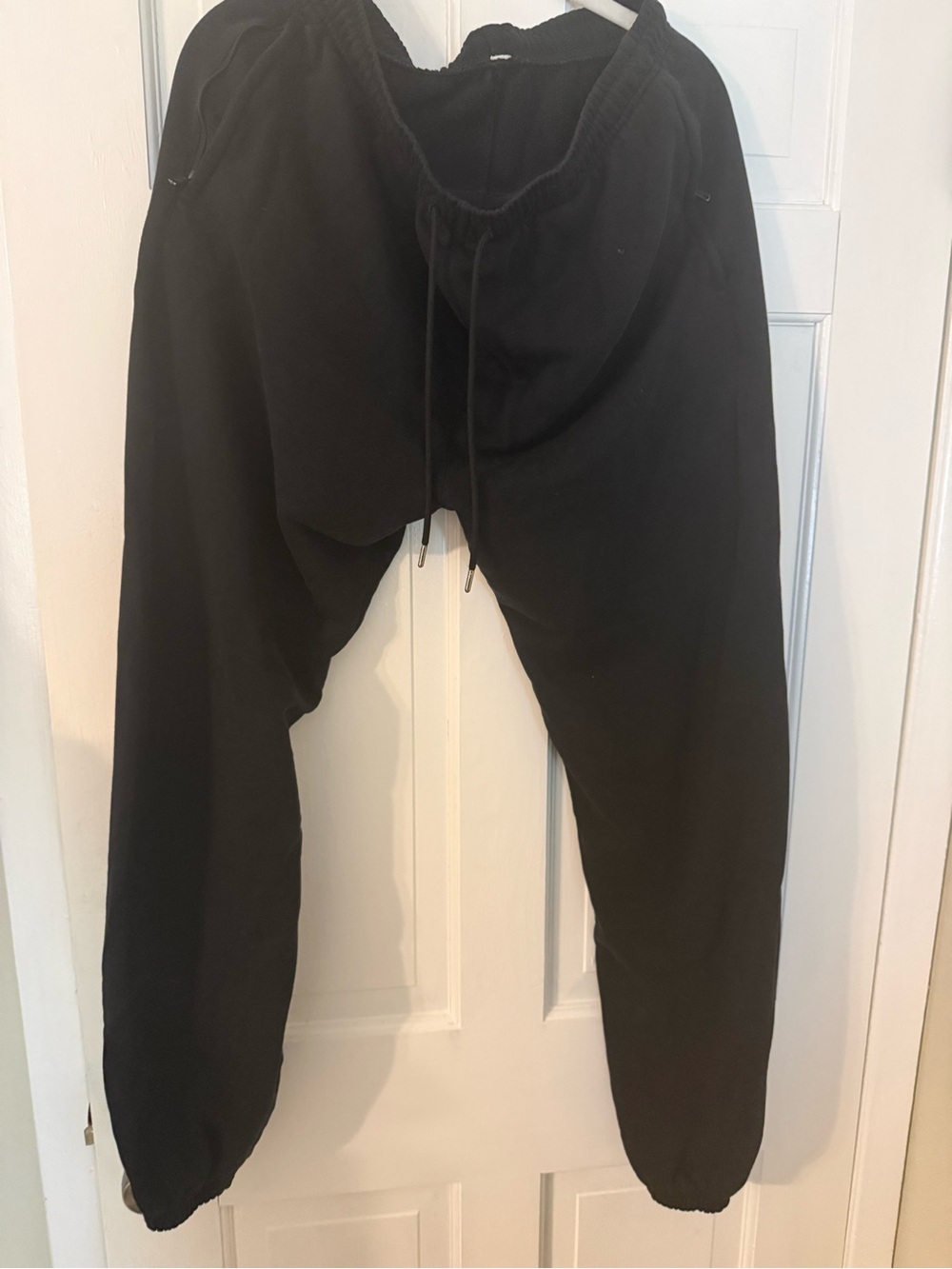 ALO Yoga Black Women's Drawstring Sweatpants with Zipper Pockets M